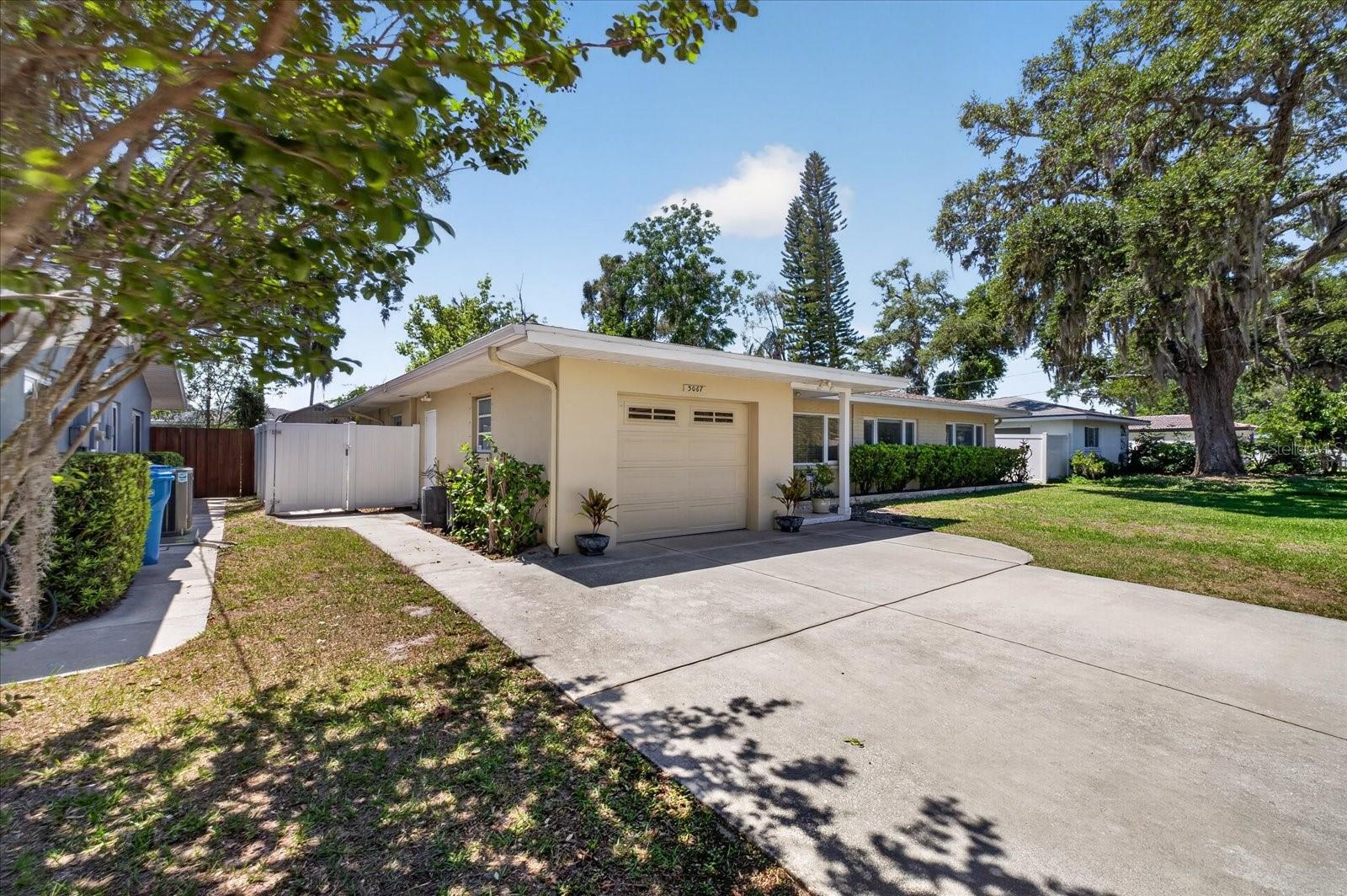 3067 KAPOK KOVE DR, CLEARWATER, FL, 33759