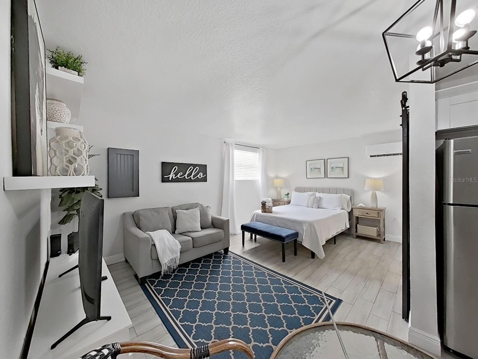 1215 E CURTIS ST, TAMPA, FL, 33603