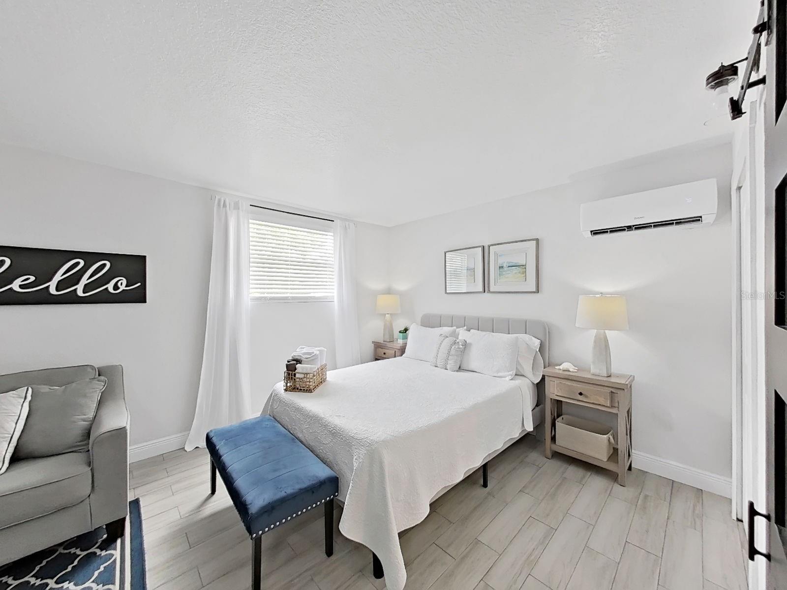 1215 E CURTIS ST, TAMPA, FL, 33603