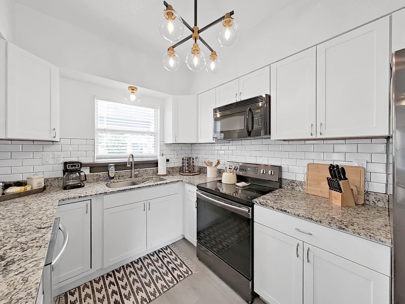 1215 E CURTIS ST, TAMPA, FL, 33603