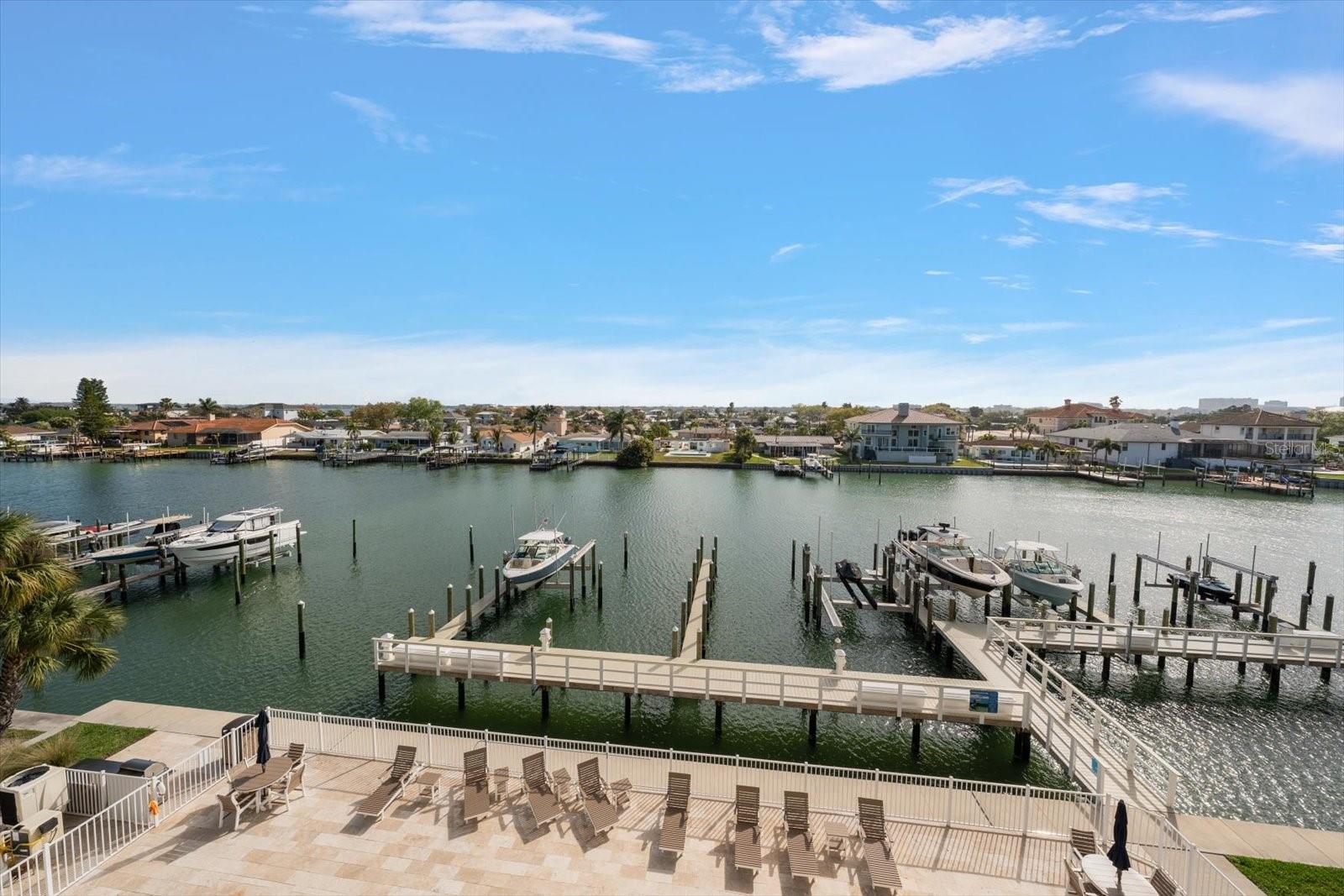 125 ISLAND WAY #402, CLEARWATER BEACH, FL, 33767