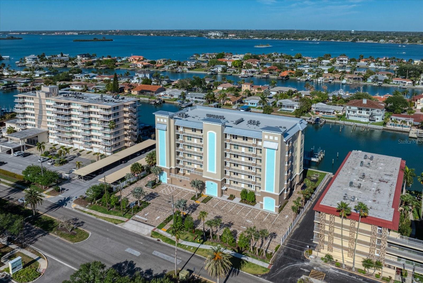 125 ISLAND WAY #402, CLEARWATER BEACH, FL, 33767