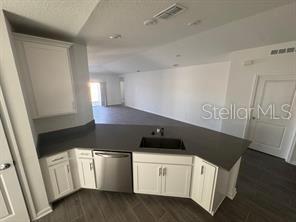 2599 RUNNERS CIR #A, CLERMONT, FL, 34714