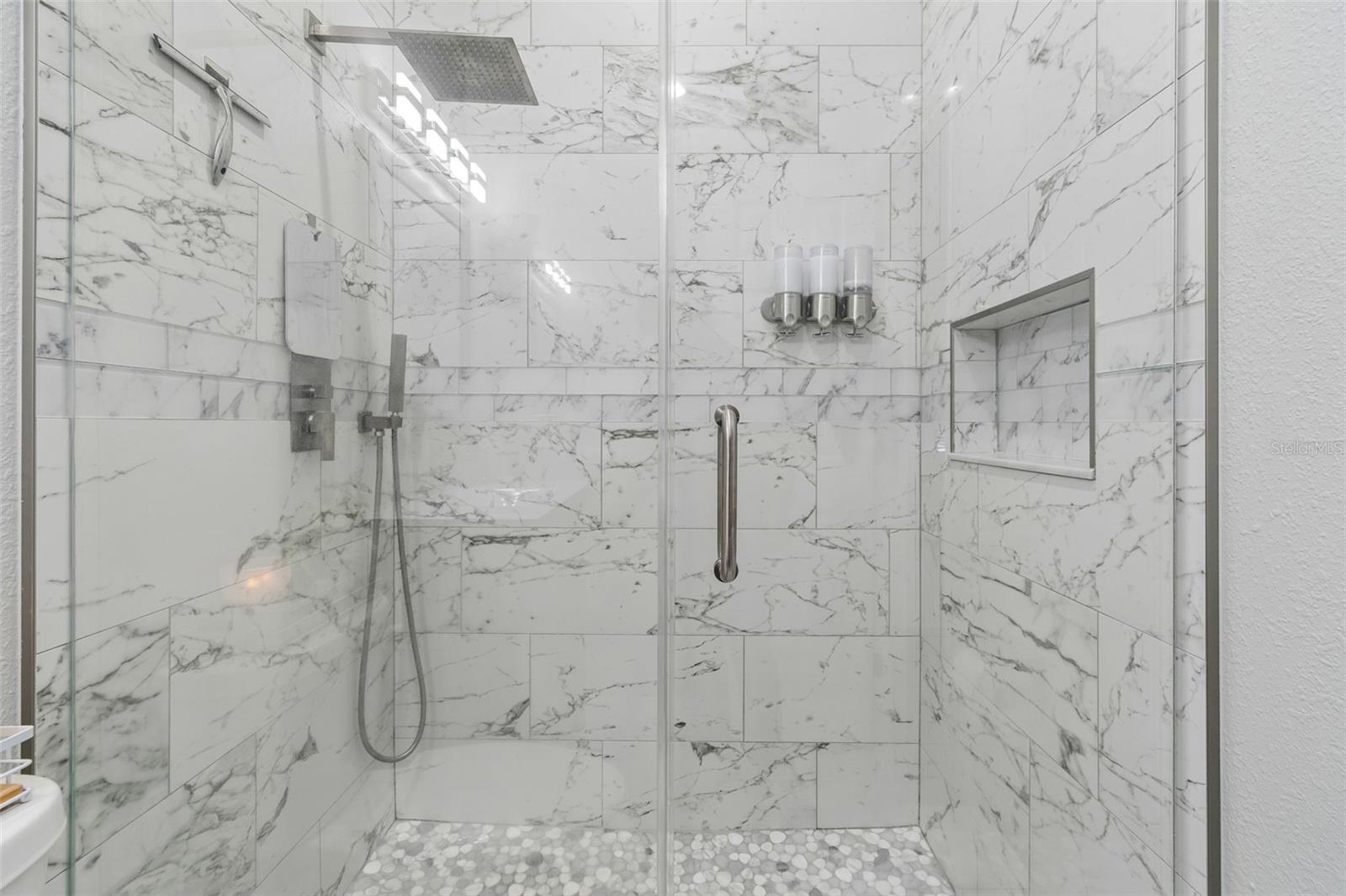 5117 N LINCOLN AVE, TAMPA, FL, 33614