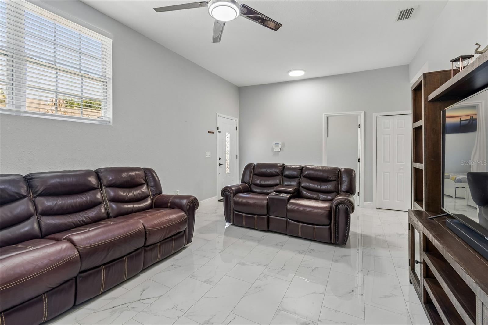 5117 N LINCOLN AVE, TAMPA, FL, 33614