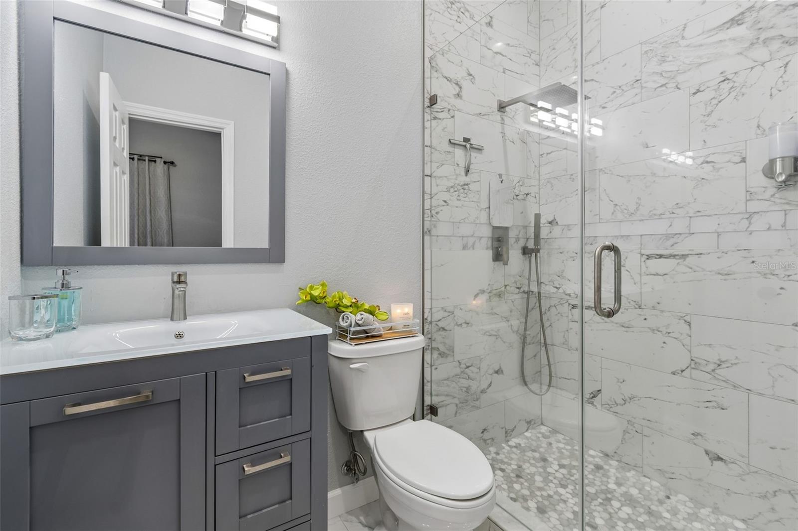 5117 N LINCOLN AVE, TAMPA, FL, 33614