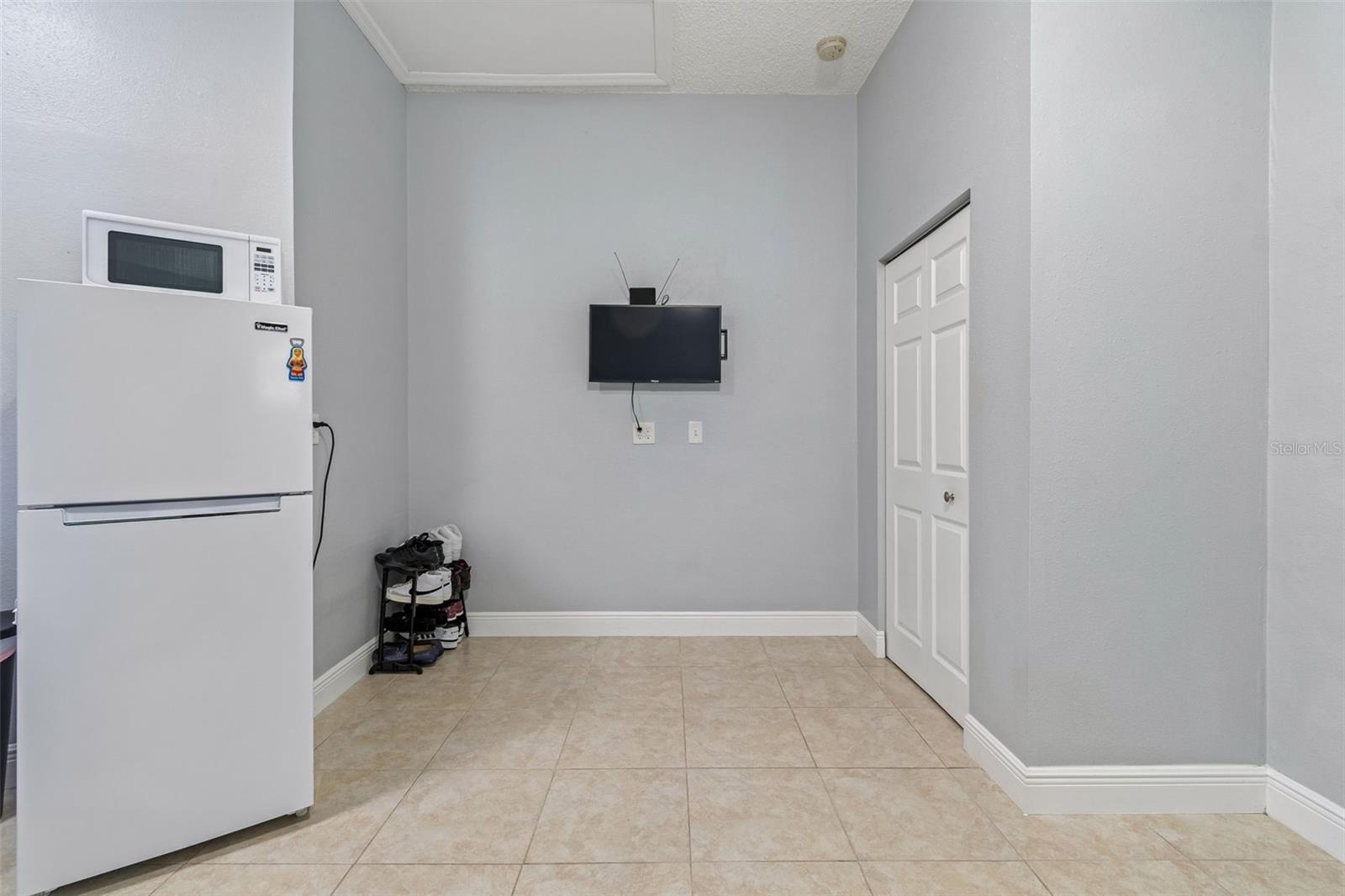 5117 N LINCOLN AVE, TAMPA, FL, 33614