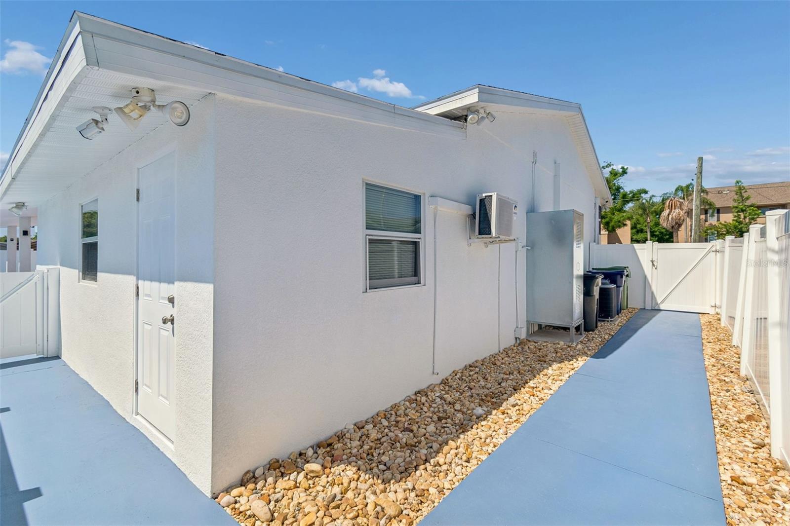 5117 N LINCOLN AVE, TAMPA, FL, 33614