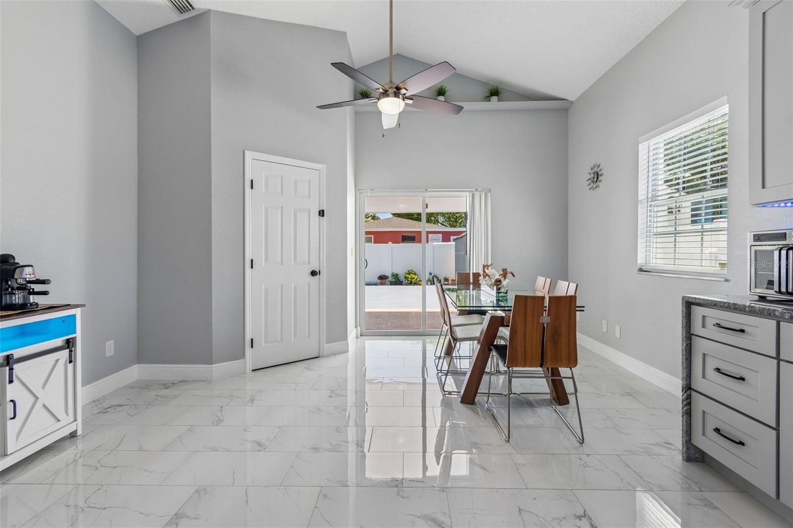 5117 N LINCOLN AVE, TAMPA, FL, 33614