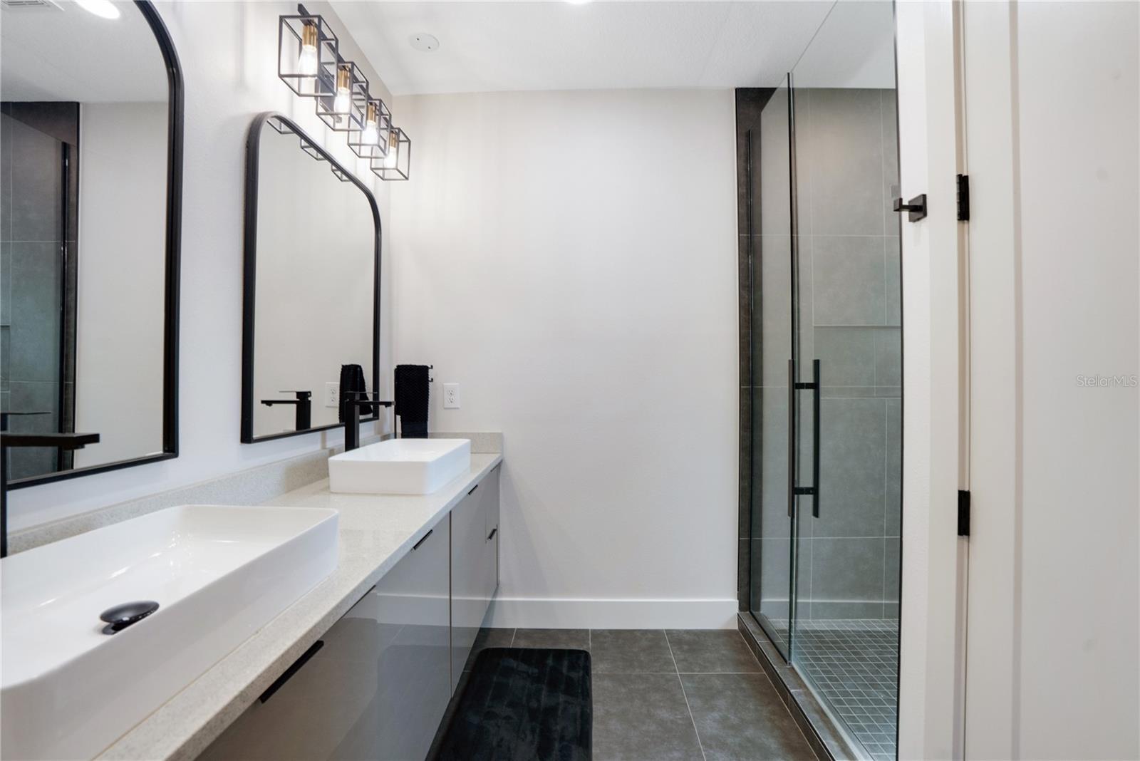 2140 CATALINA DR, CLEARWATER, FL, 33764