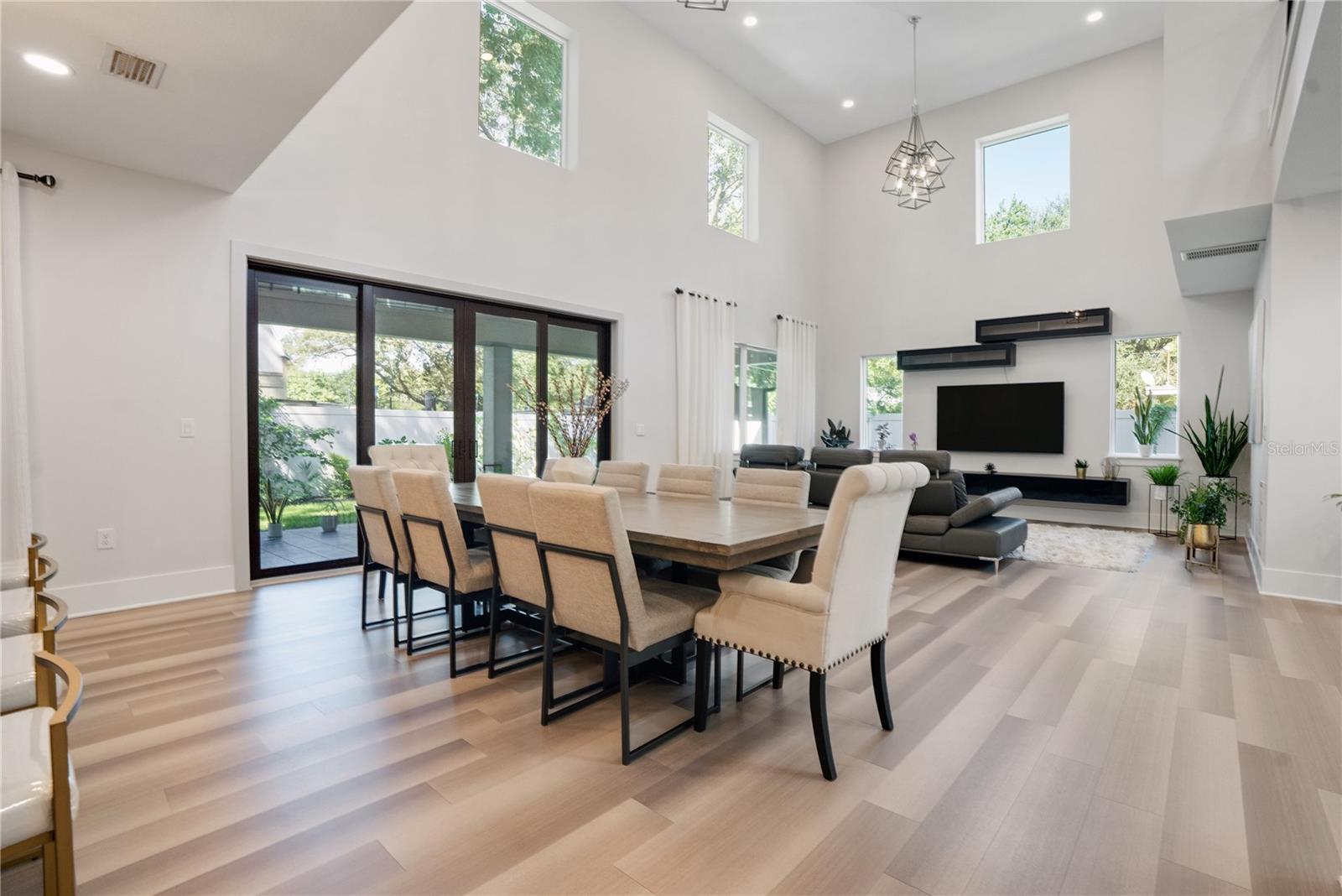 2140 CATALINA DR, CLEARWATER, FL, 33764