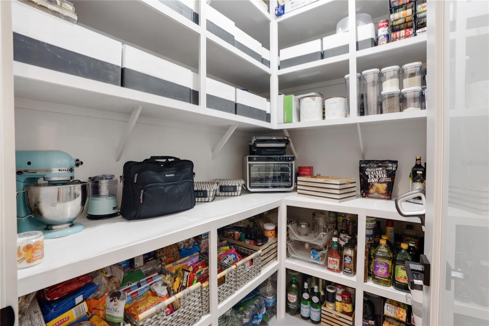 2140 CATALINA DR, CLEARWATER, FL, 33764