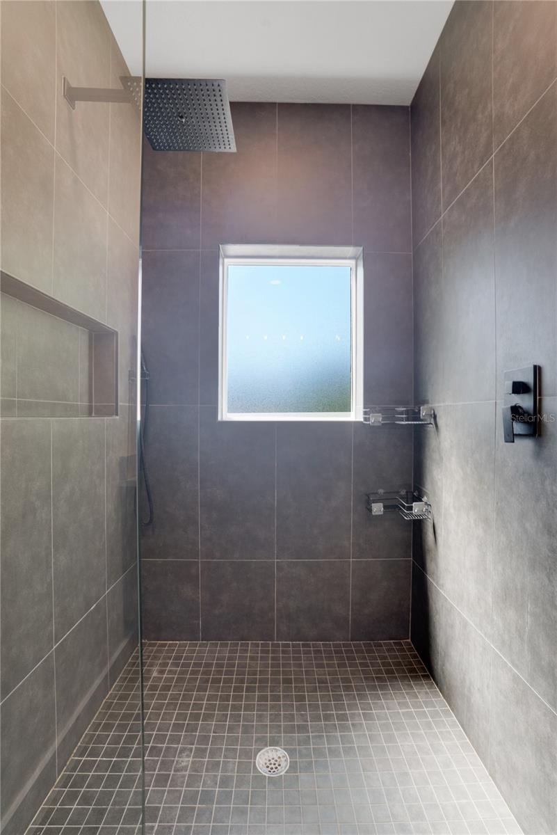 2140 CATALINA DR, CLEARWATER, FL, 33764