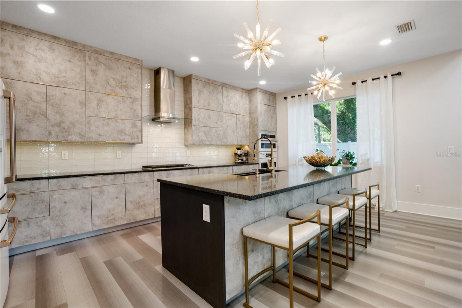 2140 CATALINA DR, CLEARWATER, FL, 33764