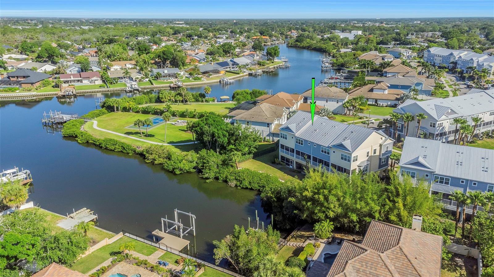 4022 ROCKY SHORES DR, TAMPA, FL, 33634