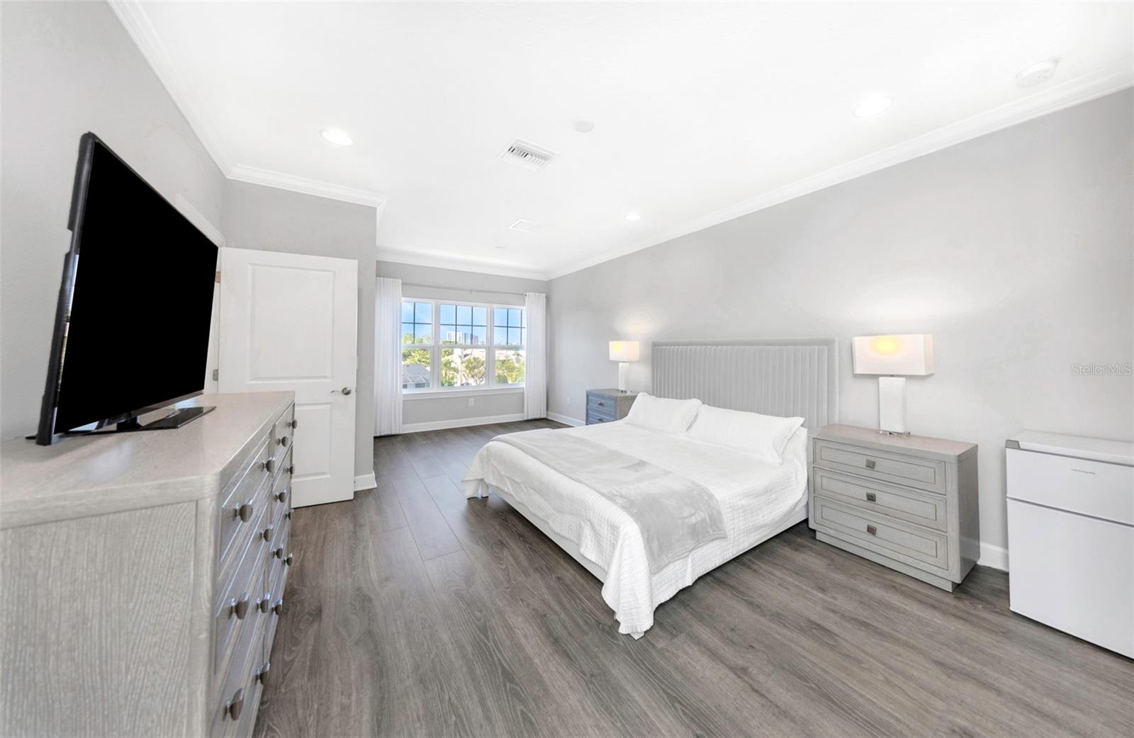 4022 ROCKY SHORES DR, TAMPA, FL, 33634