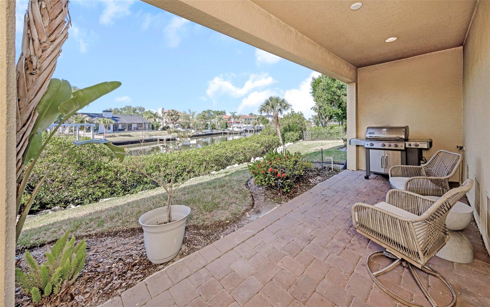 4022 ROCKY SHORES DR, TAMPA, FL, 33634