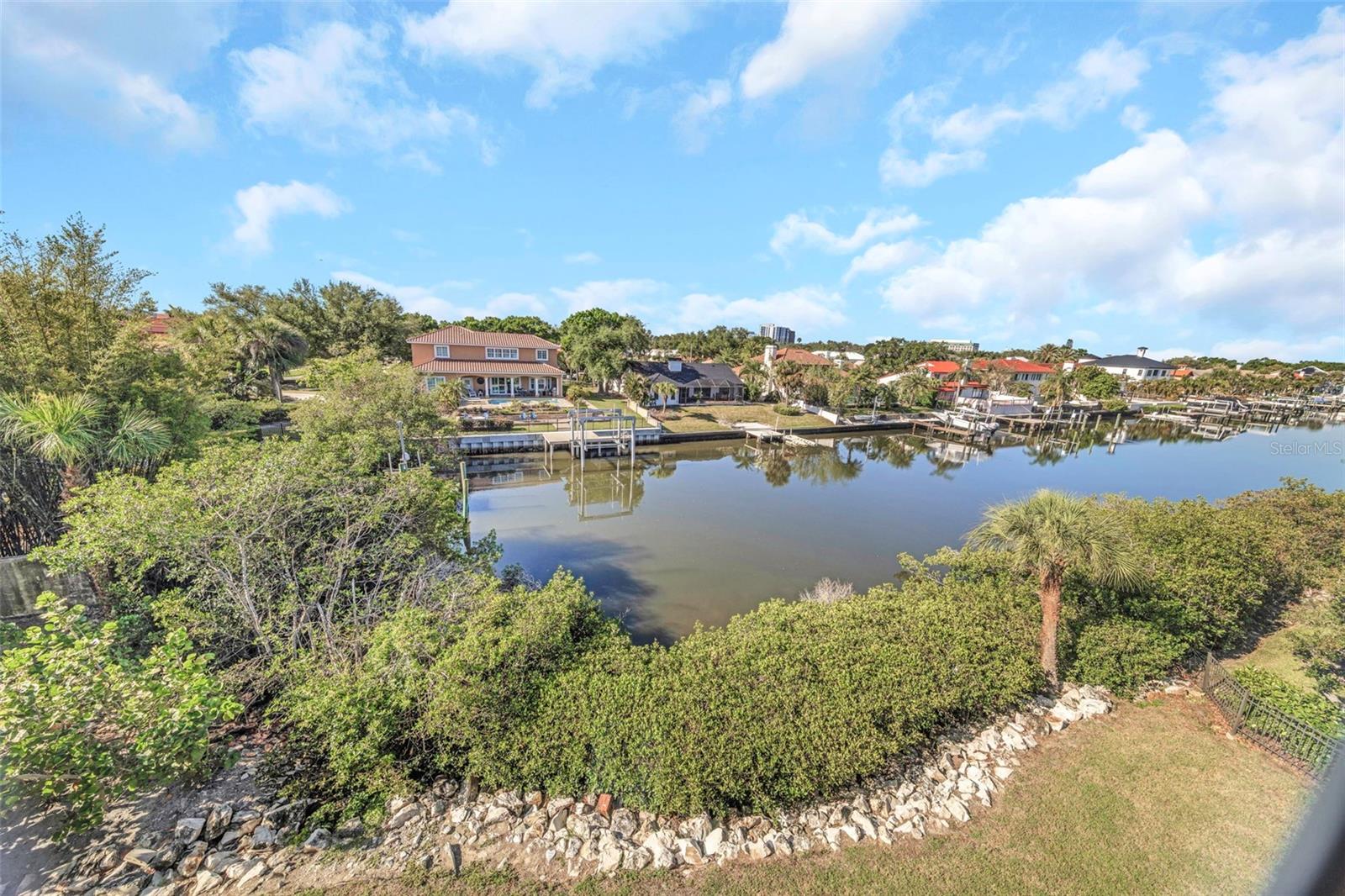 4022 ROCKY SHORES DR, TAMPA, FL, 33634