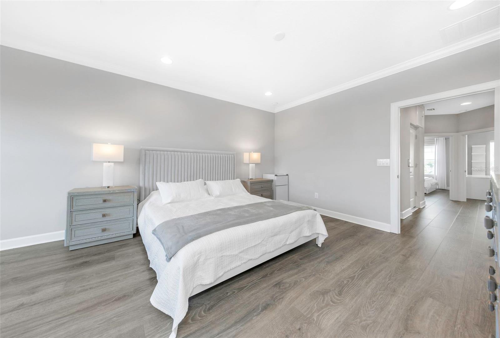 4022 ROCKY SHORES DR, TAMPA, FL, 33634