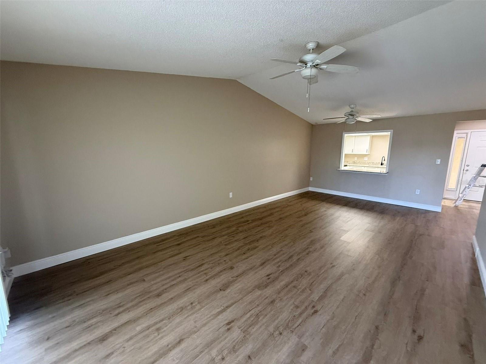 3111 RIVERSIDE DR #B, PUNTA GORDA, FL, 33950