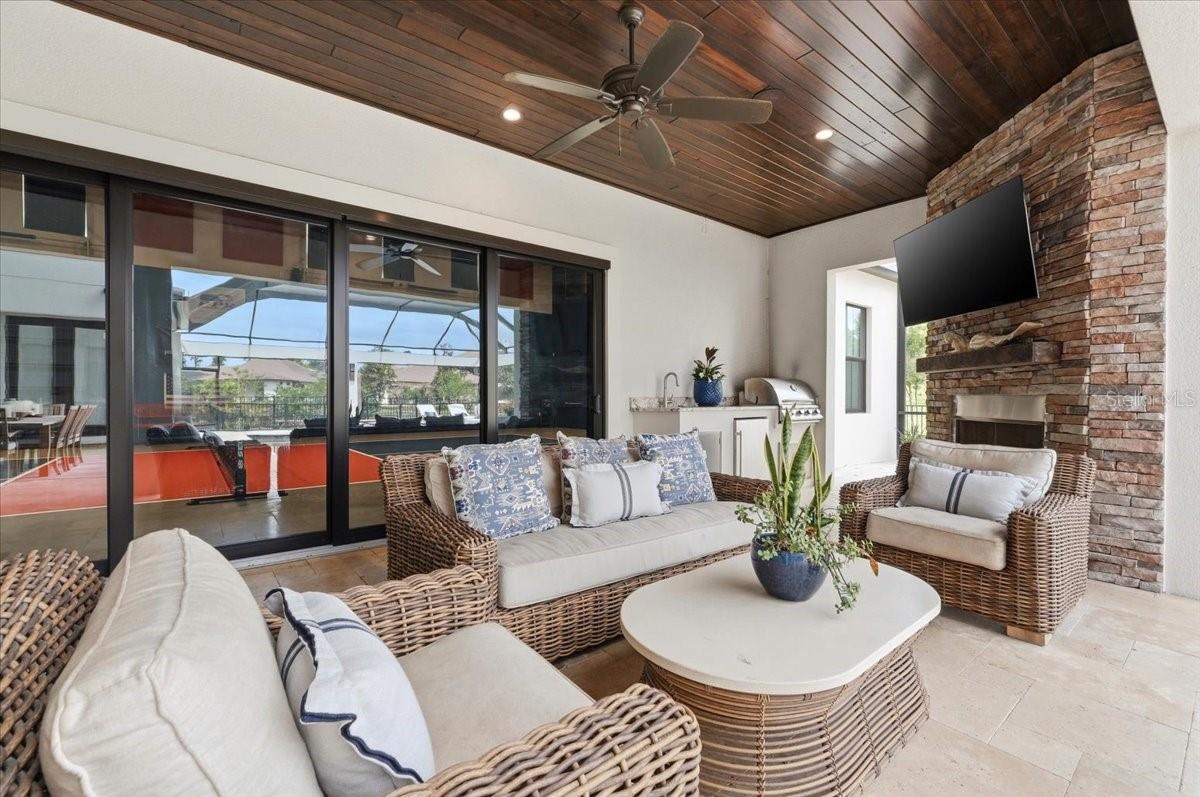 2398 HERITAGE LAKES DR, LAKELAND, FL, 33803