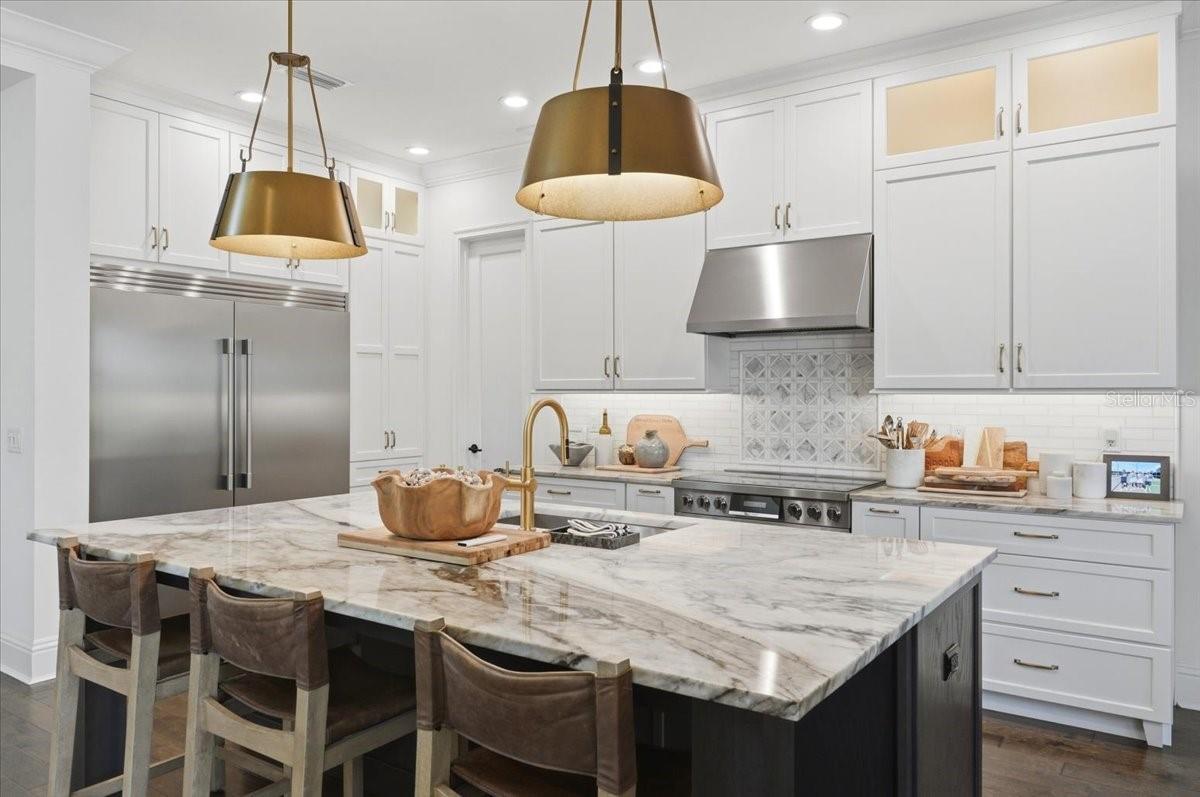 2398 HERITAGE LAKES DR, LAKELAND, FL, 33803