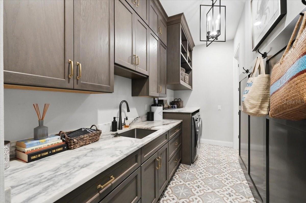 2398 HERITAGE LAKES DR, LAKELAND, FL, 33803