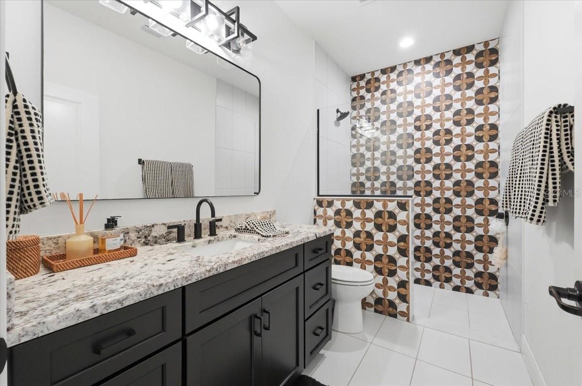 2398 HERITAGE LAKES DR, LAKELAND, FL, 33803