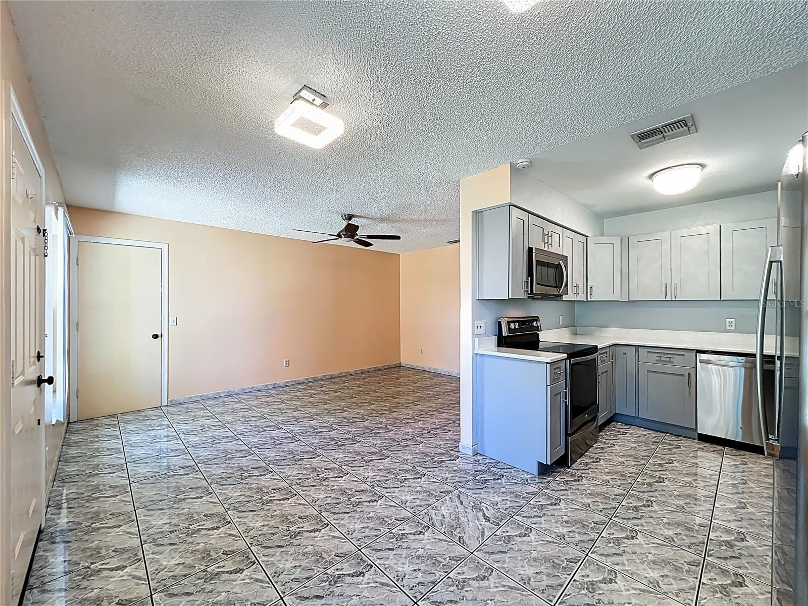 612 PALMETTO DR, MASCOTTE, FL, 34753