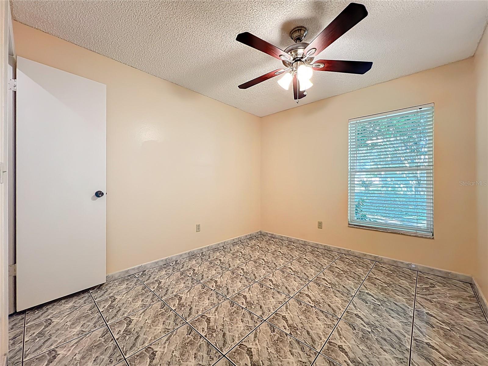 612 PALMETTO DR, MASCOTTE, FL, 34753