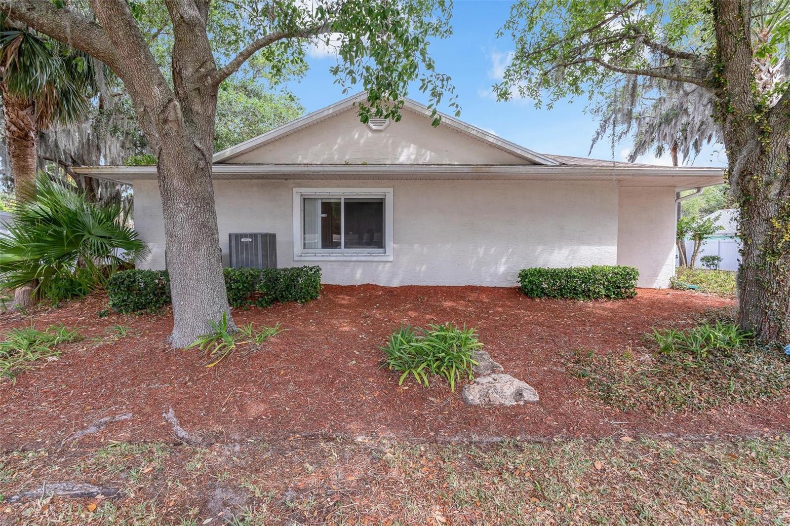 545 WAYNE AVE, NEW SMYRNA BEACH, FL, 32168