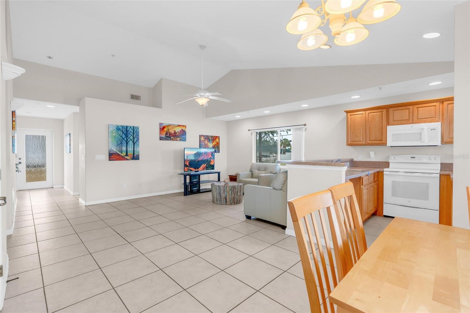 545 WAYNE AVE, NEW SMYRNA BEACH, FL, 32168