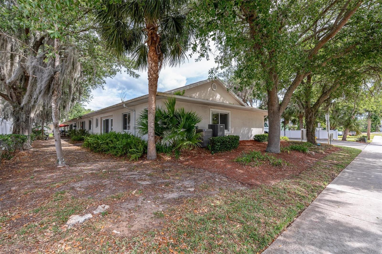 545 WAYNE AVE, NEW SMYRNA BEACH, FL, 32168