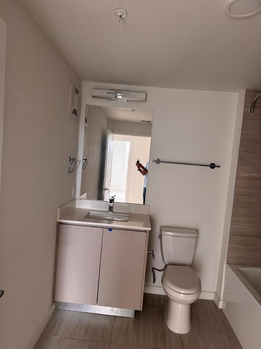 5587 MILLENIA BLVD #202, ORLANDO, FL, 32839