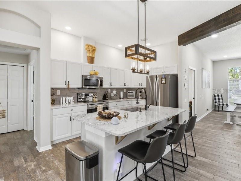 35 CYPRESS BLVD E, HOMOSASSA, FL, 34446