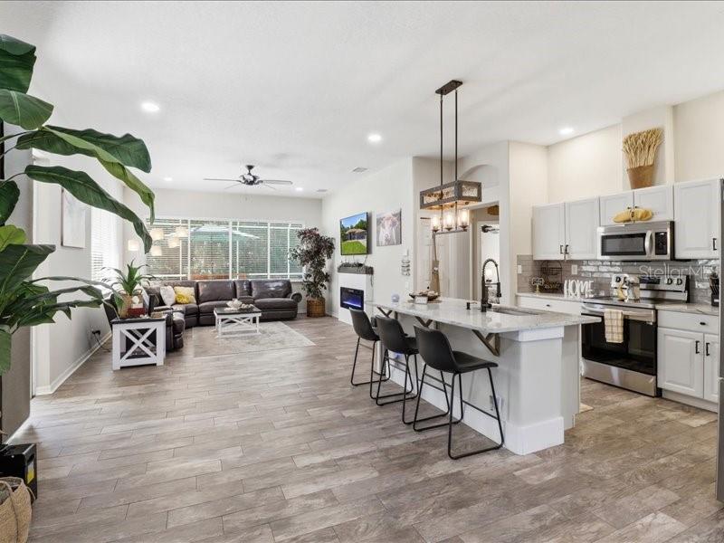 35 CYPRESS BLVD E, HOMOSASSA, FL, 34446