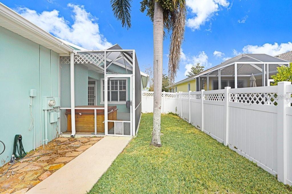 9506 CAVENDISH DR, TAMPA, FL, 33626