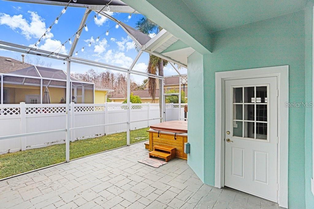 9506 CAVENDISH DR, TAMPA, FL, 33626