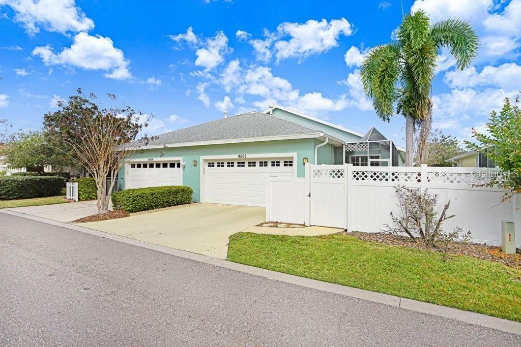 9506 CAVENDISH DR, TAMPA, FL, 33626