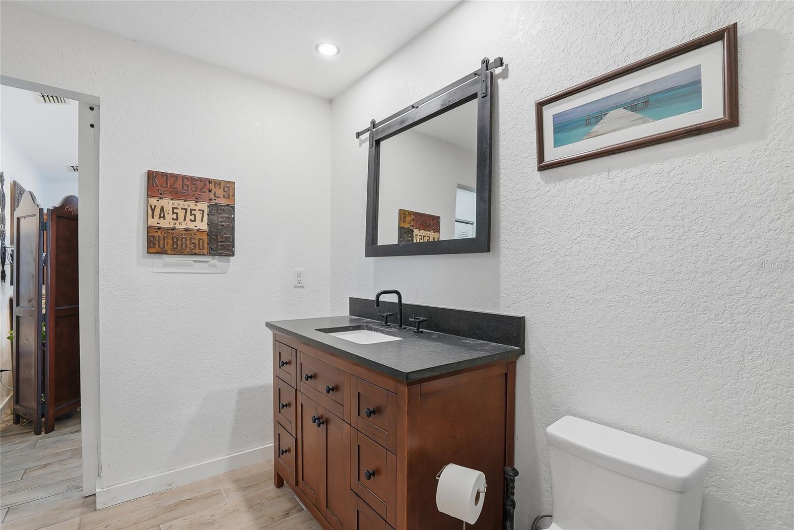 554 ANDORRA CIR NE, ST PETERSBURG, FL, 33703