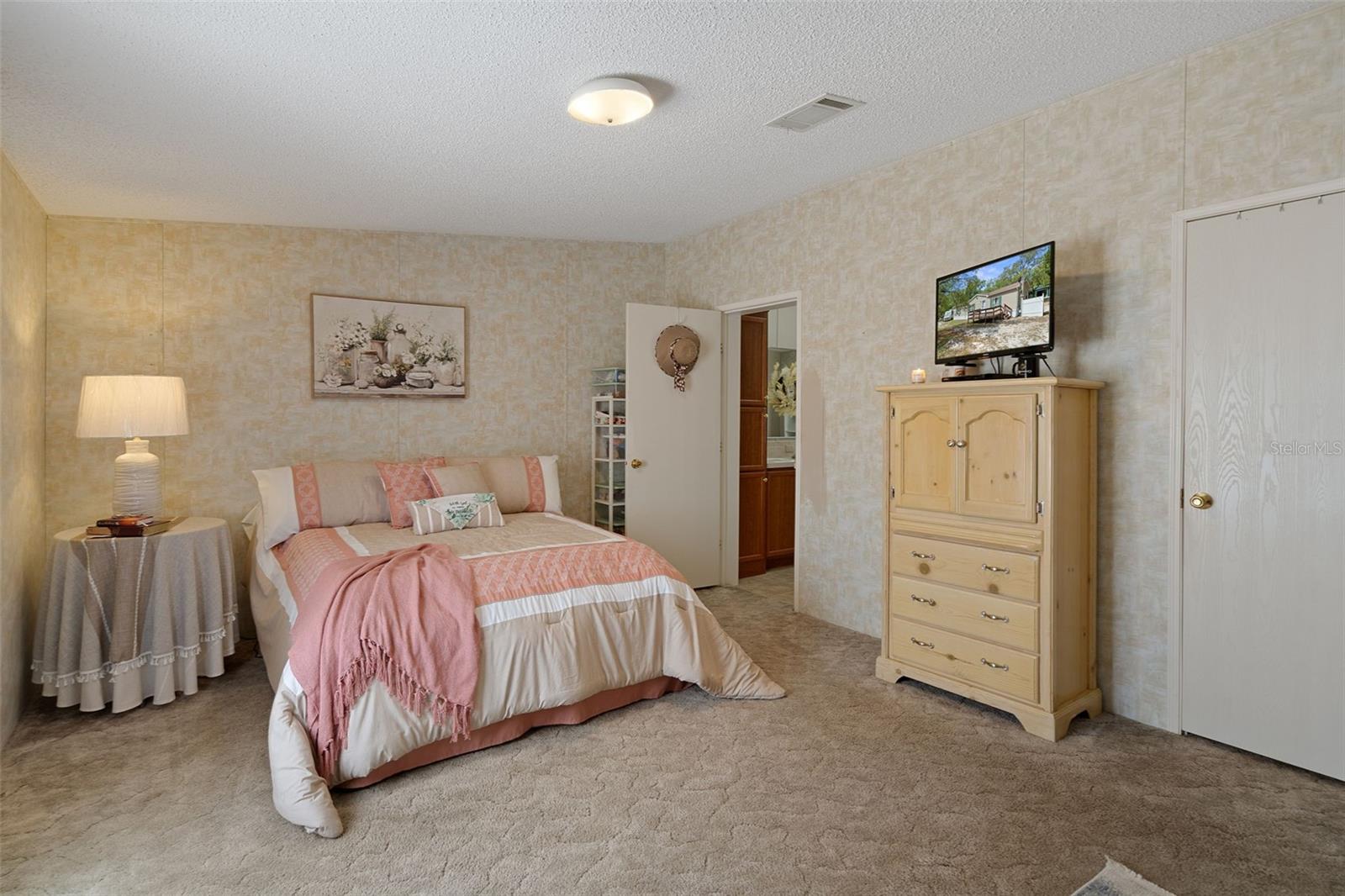 11143 BALTIMORE ST, WEEKI WACHEE, FL, 34614