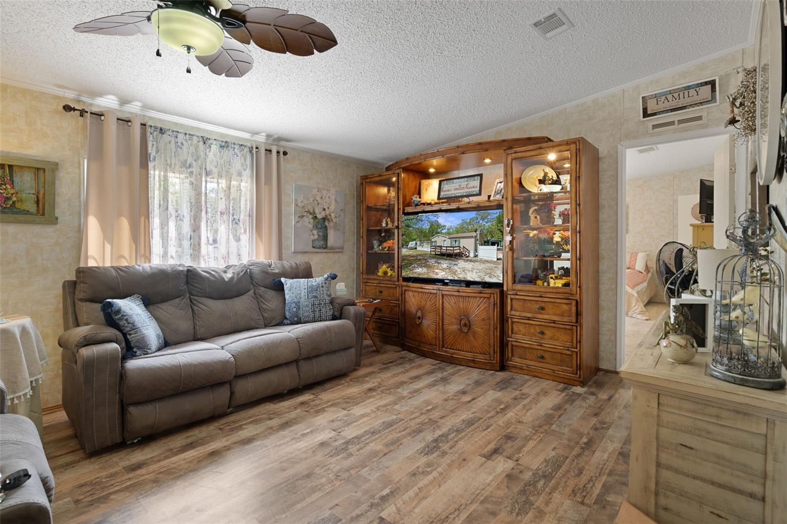 11143 BALTIMORE ST, WEEKI WACHEE, FL, 34614