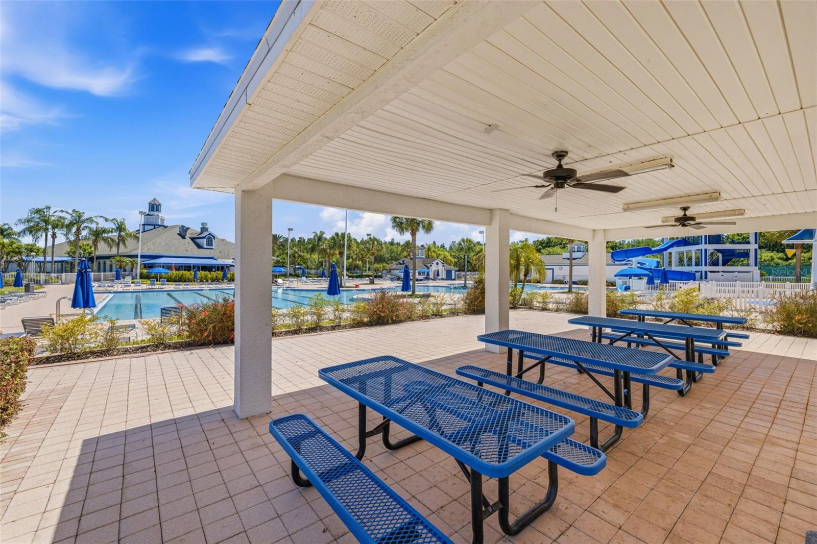 18924 FISHERMANS BEND DR, LUTZ, FL, 33558