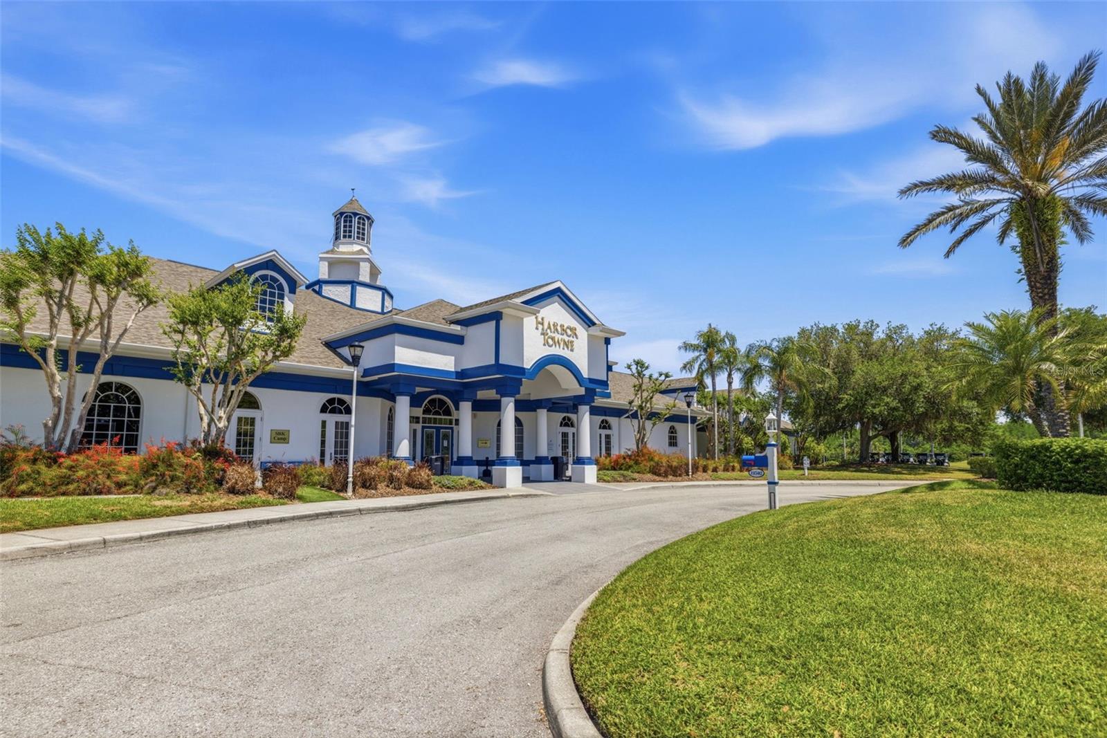 18924 FISHERMANS BEND DR, LUTZ, FL, 33558