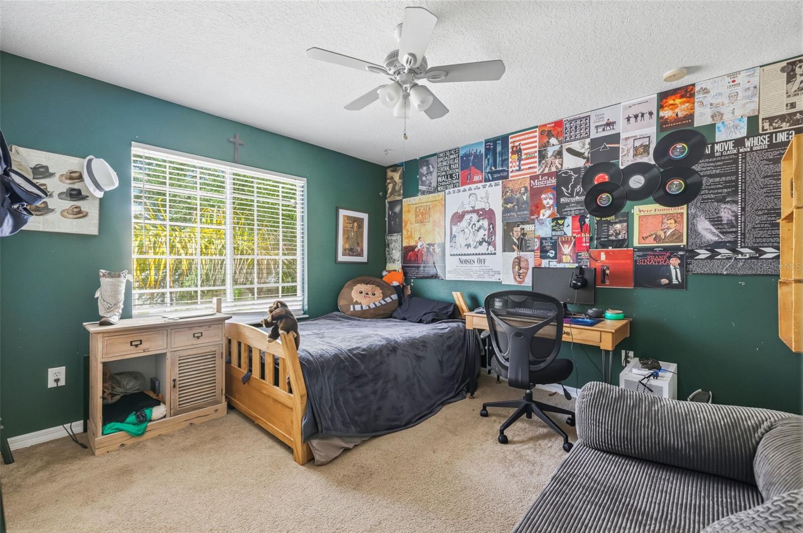 18924 FISHERMANS BEND DR, LUTZ, FL, 33558