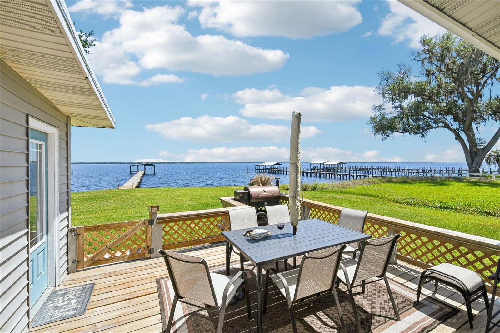 214 PARADISE LN, CRESCENT CITY, FL, 32112