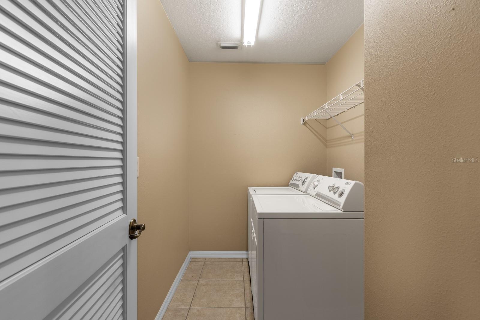 27300 PINE STRAW RD, LEESBURG, FL, 34748