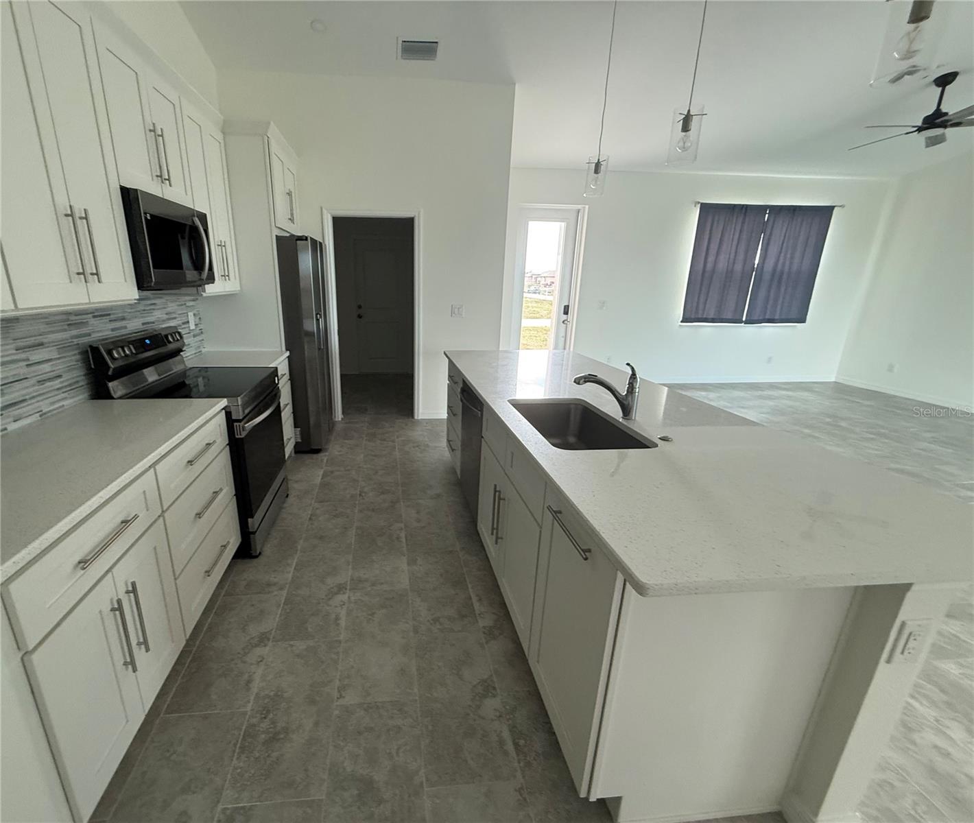 2102 NW 6TH PL, CAPE CORAL, FL, 33993