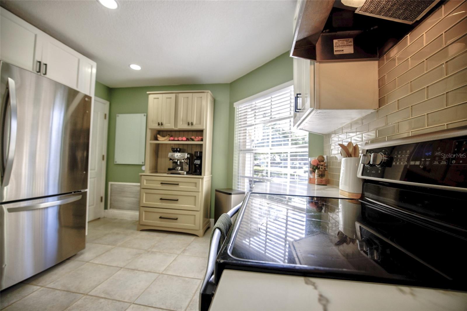 1932 KETTLER DR, LUTZ, FL, 33559