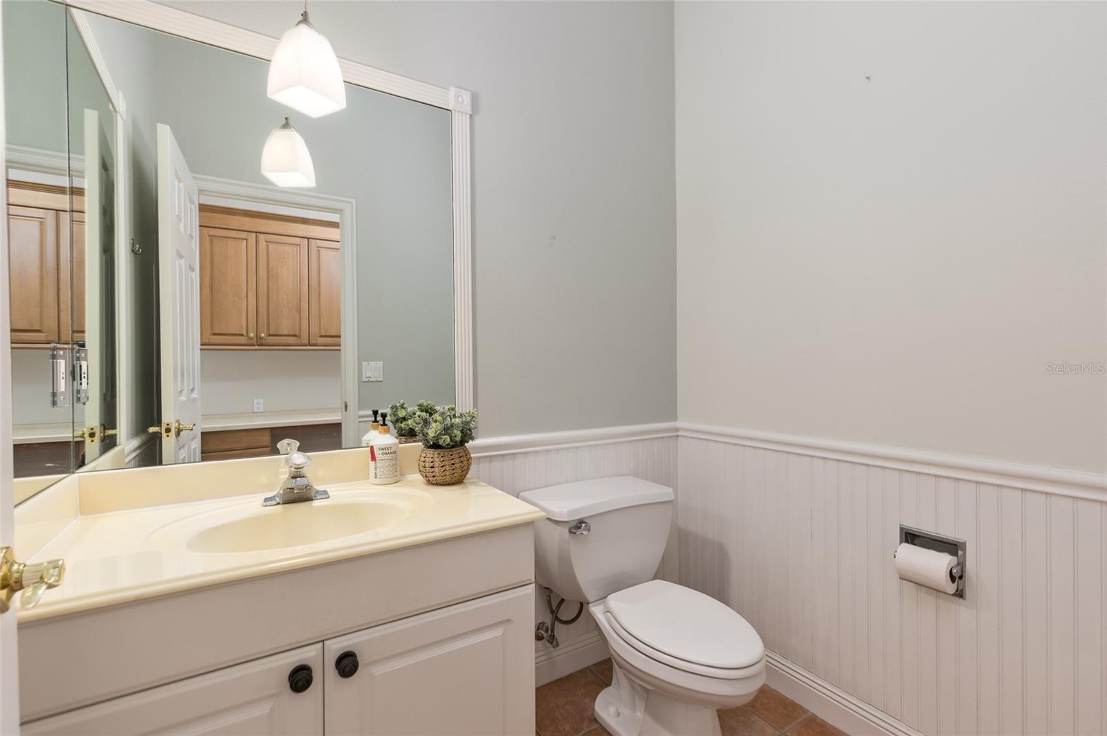 2054 SAWGRASS DR, APOPKA, FL, 32712